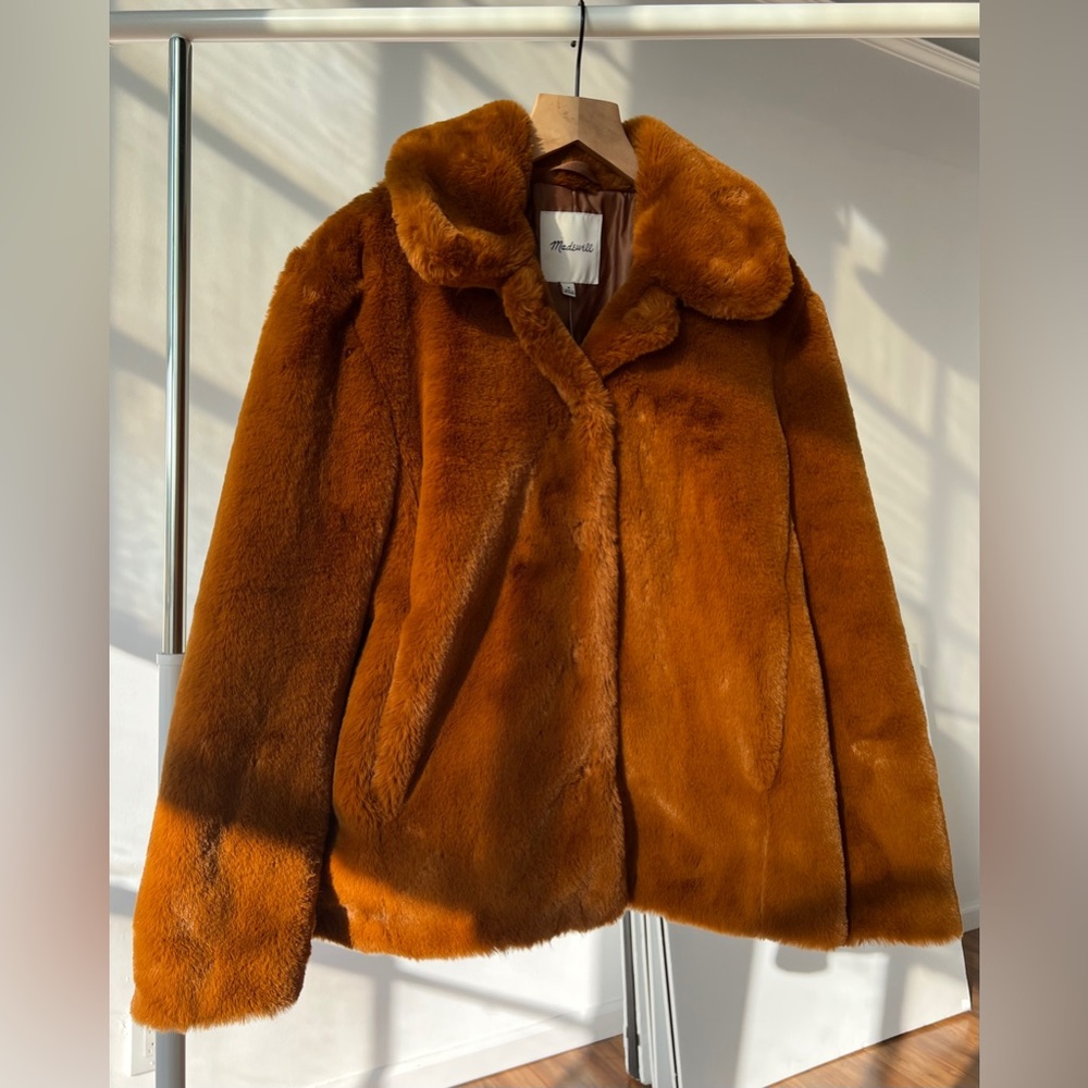 Madewell Faux-Fur Crop Coat size M